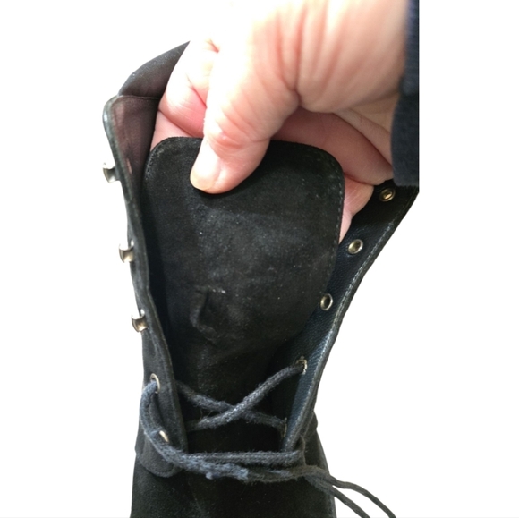 Stuart Weitzman Black and Leopard Ankle Boots - Picture 11 of 12